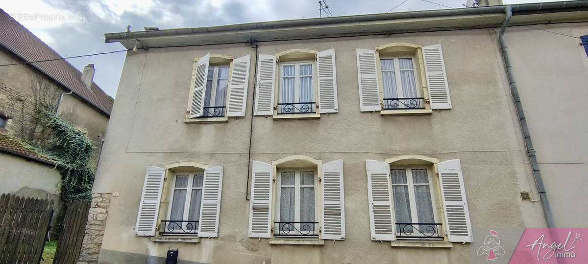 Maison à MOISSEY