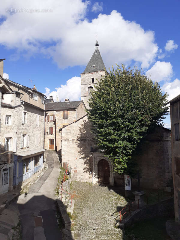 Maison à SEVERAC-LE-CHATEAU