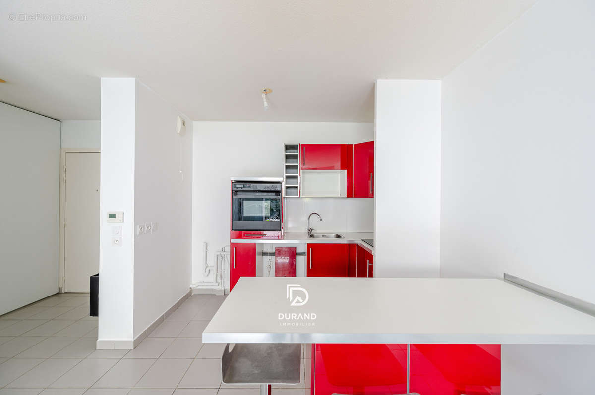 Appartement à MARSEILLE-12E