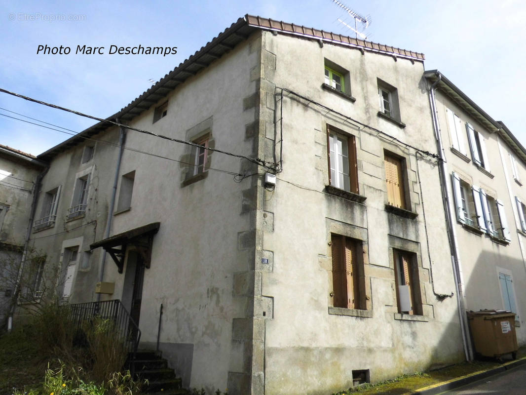 Maison à BOURGANEUF