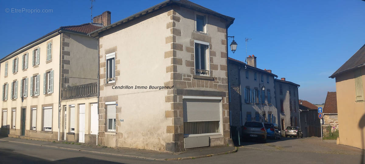 Maison à BOURGANEUF