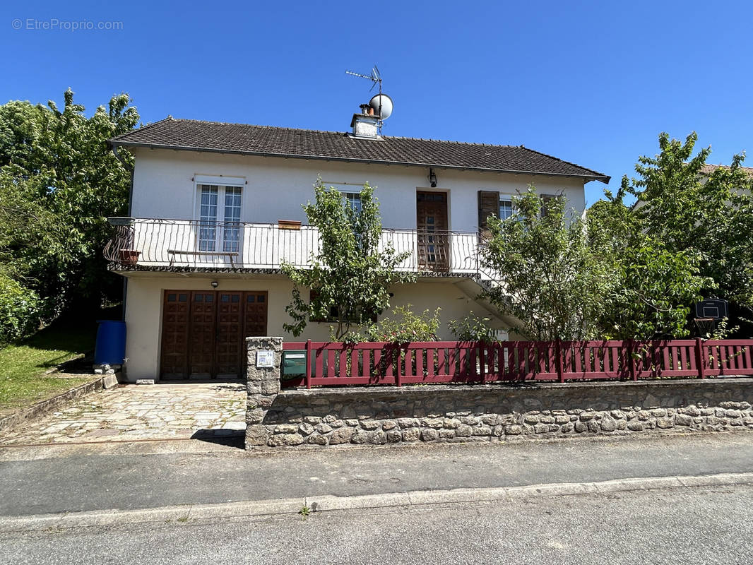 Maison à BOURGANEUF