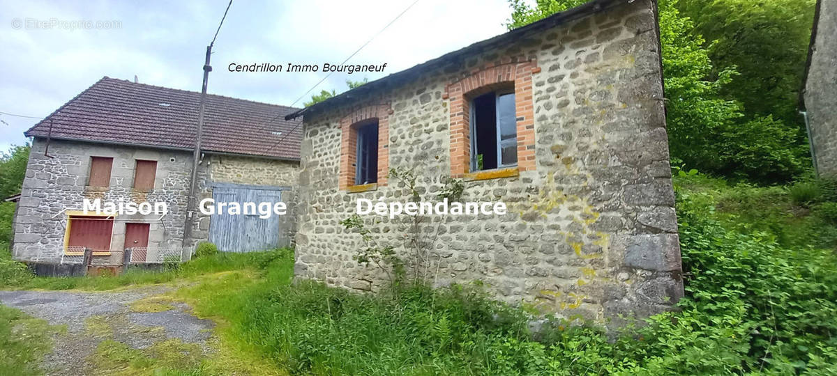 Maison à CHATELUS-LE-MARCHEIX