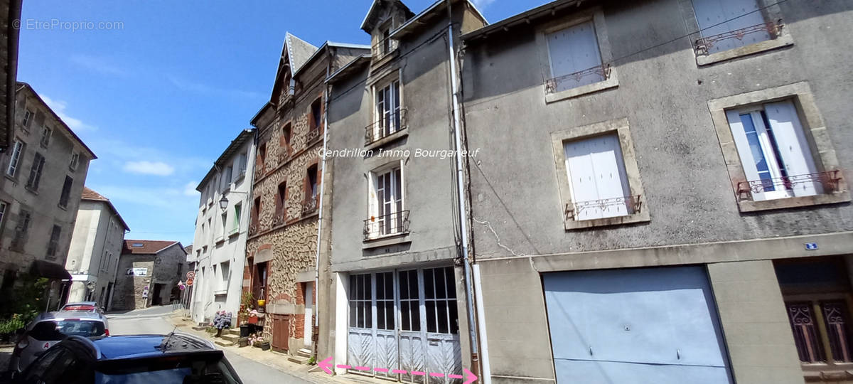 Maison à BOURGANEUF