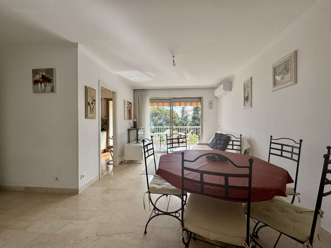 Appartement à MENTON