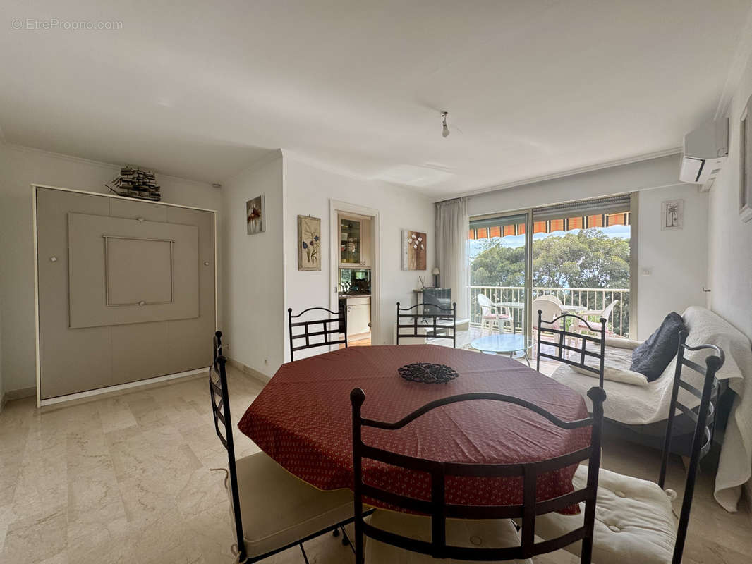 Appartement à MENTON