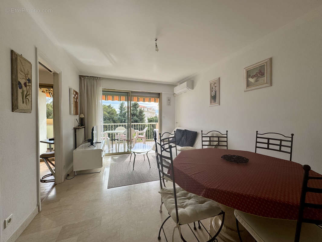 Appartement à MENTON