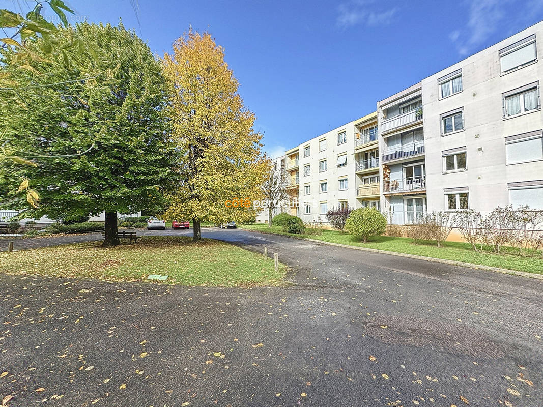 Appartement à SAINT-APOLLINAIRE