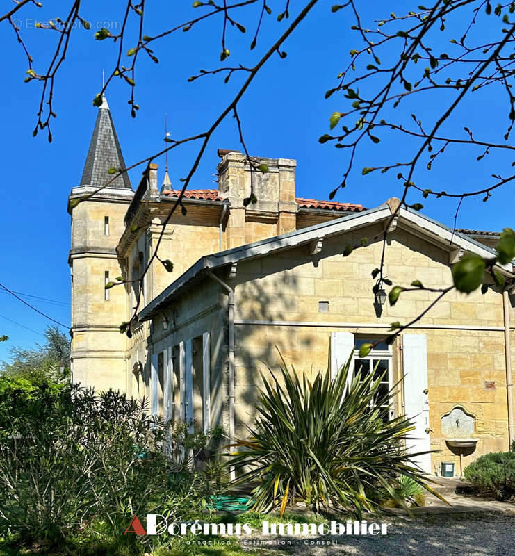 Maison à LATRESNE