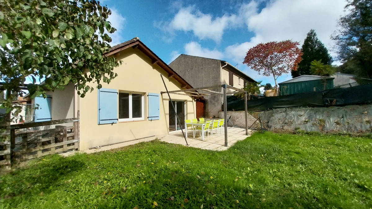 Maison à MARSAC-SUR-L&#039;ISLE