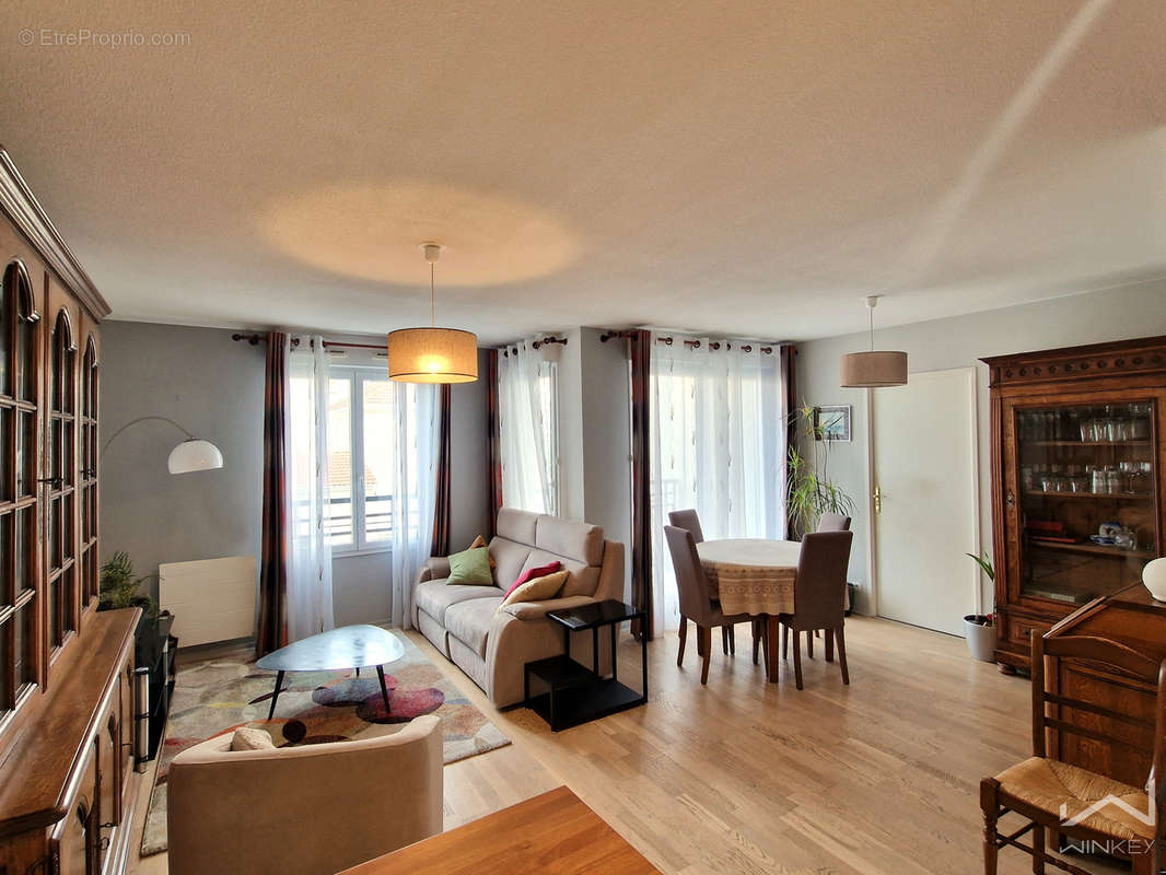 Appartement à MANTES-LA-VILLE