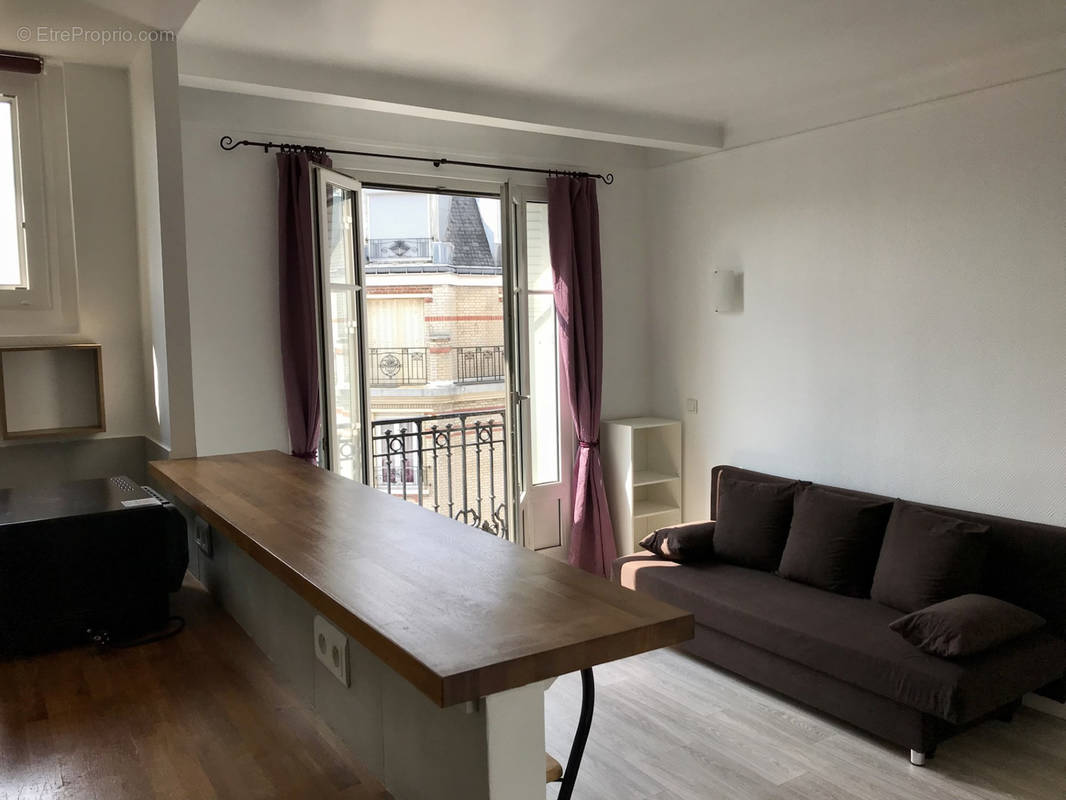 Appartement à COLOMBES