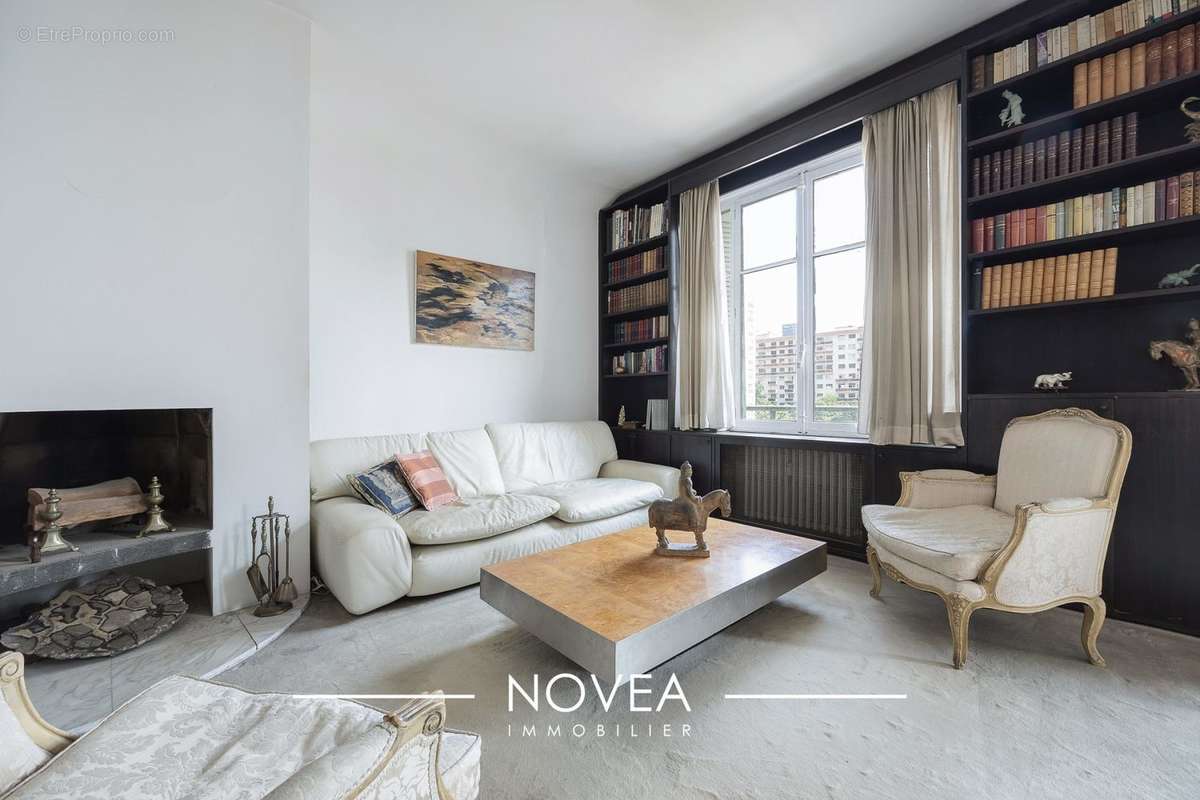 Appartement à LYON-6E