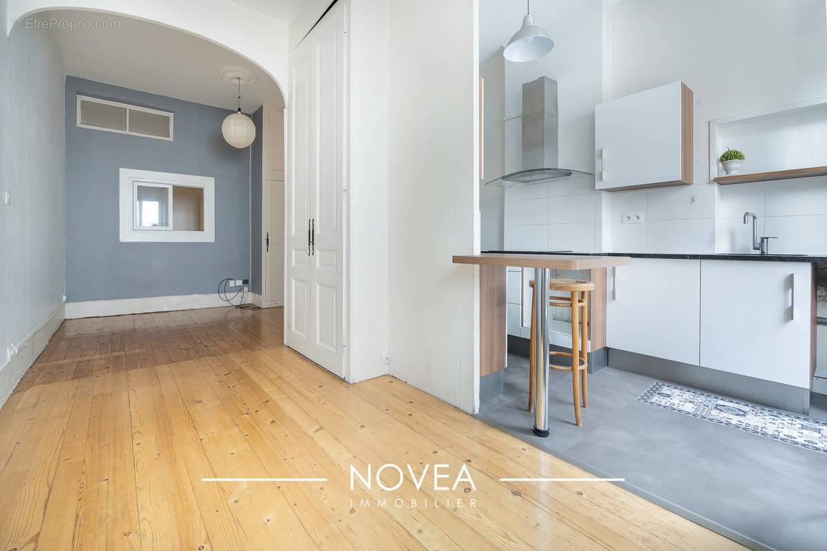 Appartement à LYON-6E