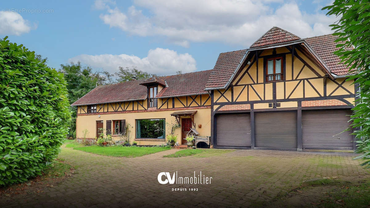 Maison à HEUDEBOUVILLE