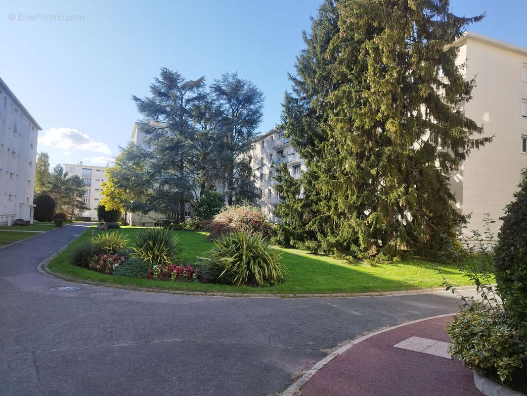 Appartement à NOGENT-SUR-MARNE