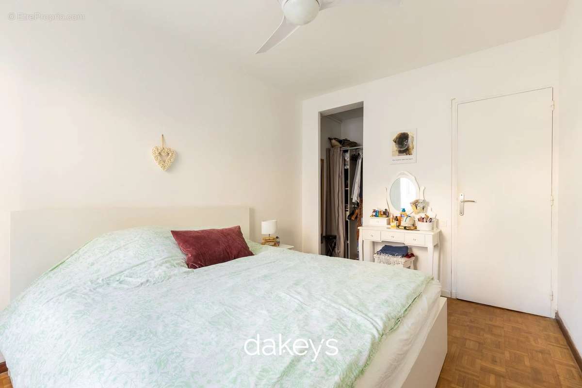 Appartement à MARSEILLE-6E