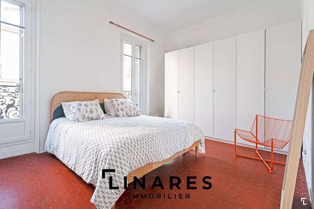 Appartement à MARSEILLE-4E