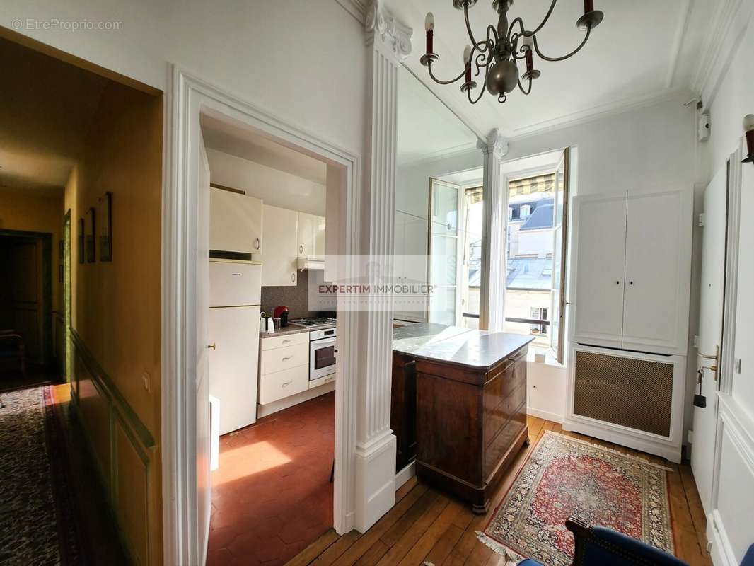 Appartement à VERSAILLES