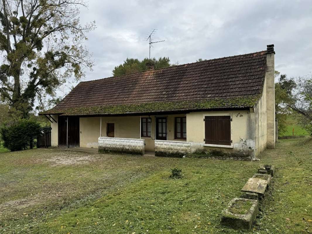 Maison à BRANGES