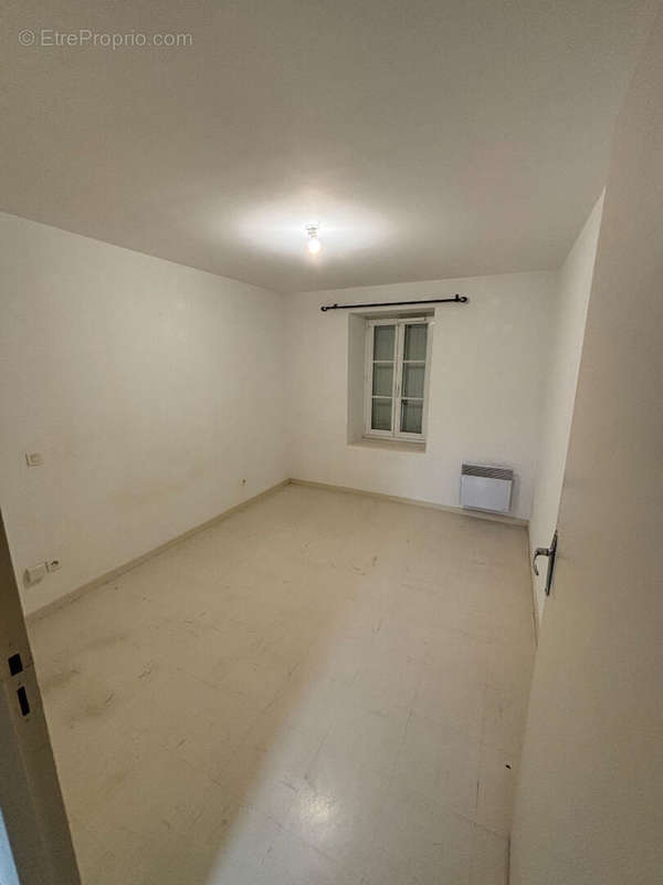 Appartement à SURGERES