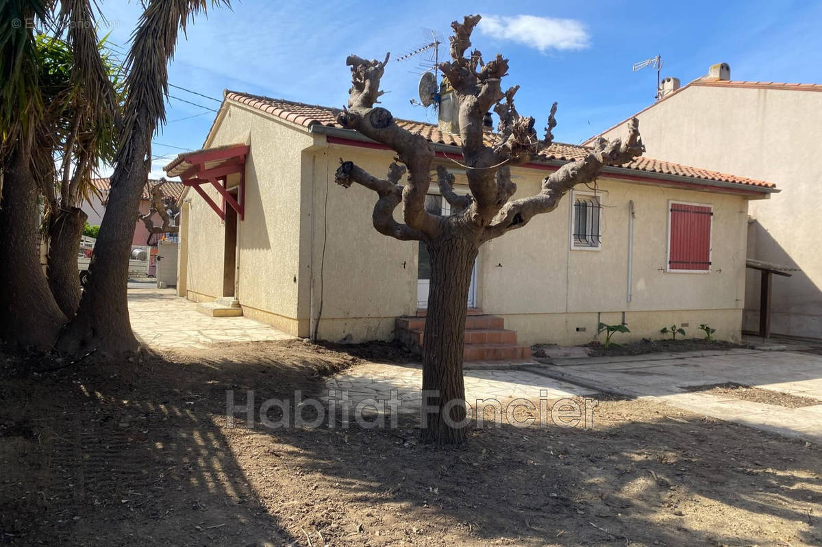 Maison à CANET-EN-ROUSSILLON