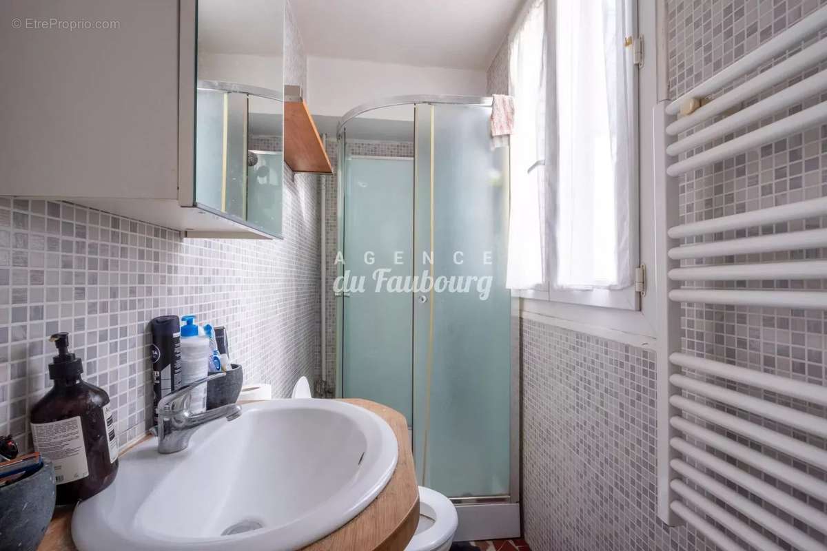 Appartement à PARIS-18E