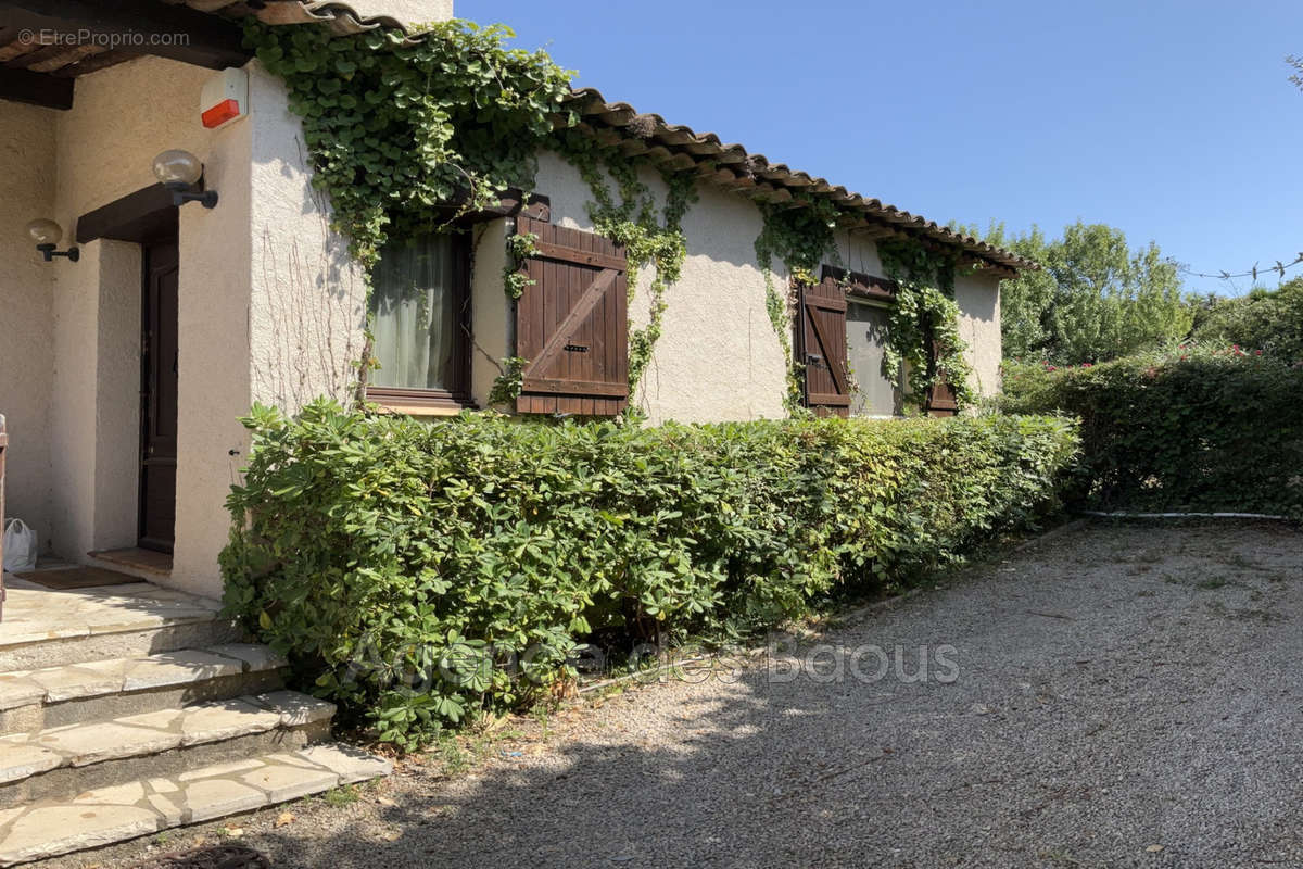 Maison à LA GAUDE