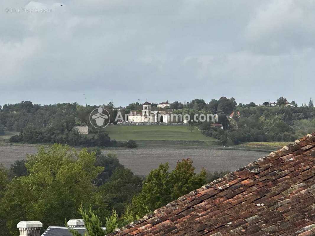 Maison à TOCANE-SAINT-APRE