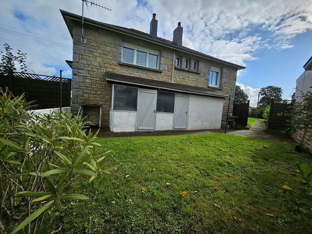 Maison à LANVALLAY