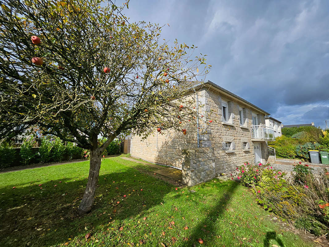 Maison à LANVALLAY