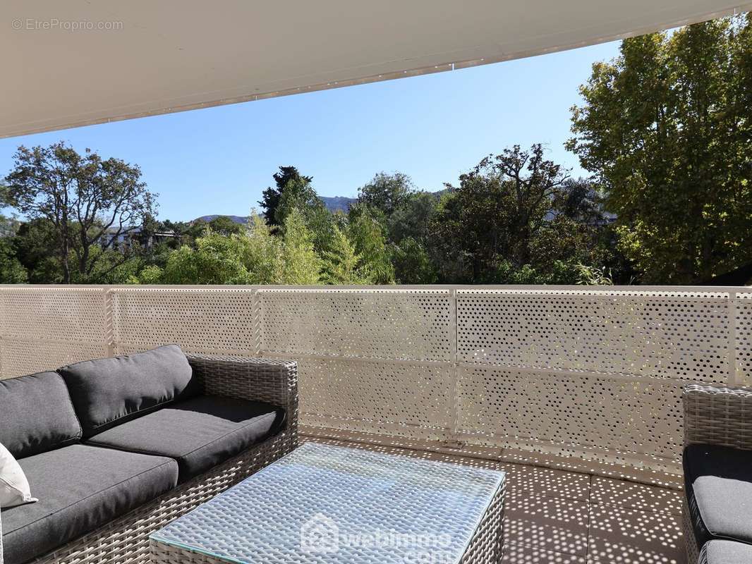 Appartement à MARSEILLE-9E