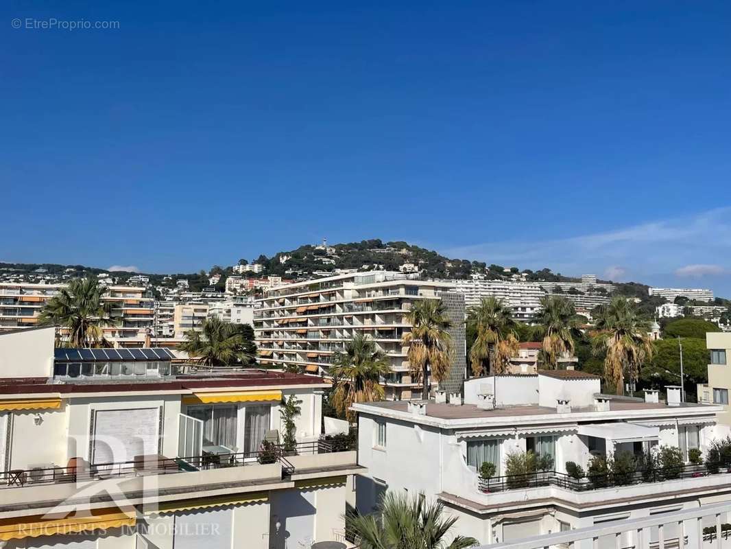 Appartement à CANNES