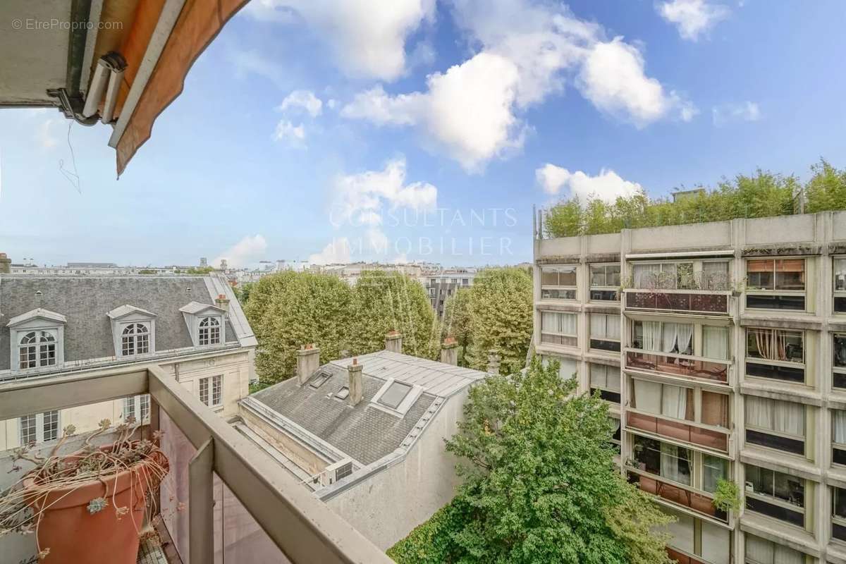 Appartement à PARIS-6E