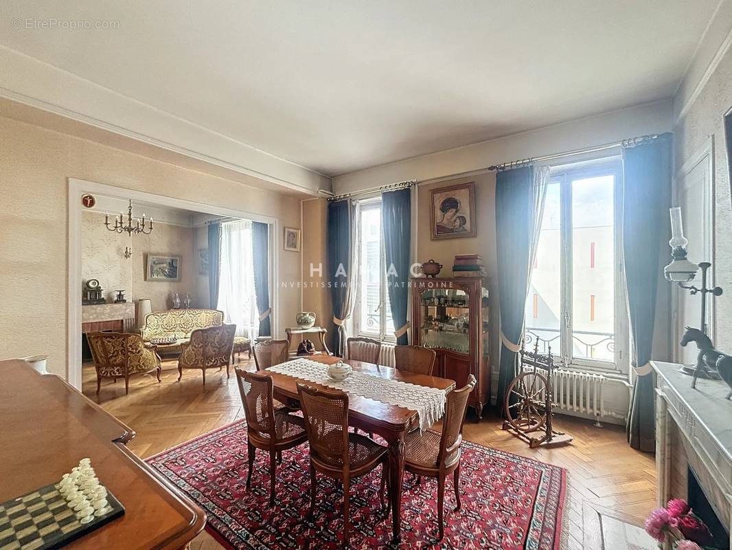 Appartement à LYON-7E