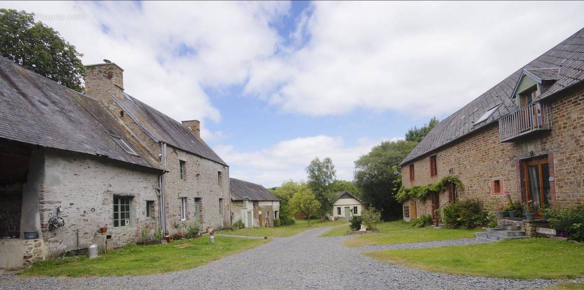 Maison à TORIGNI-SUR-VIRE