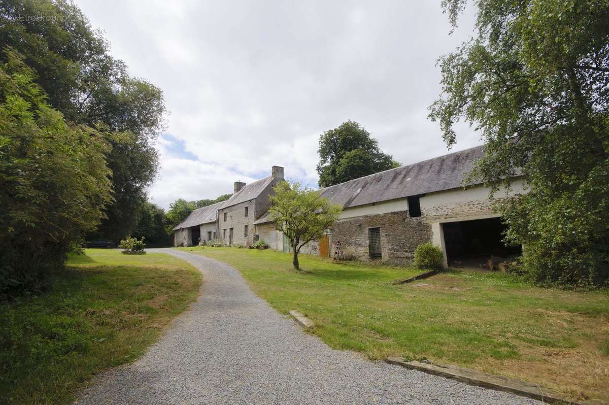 Maison à TORIGNI-SUR-VIRE