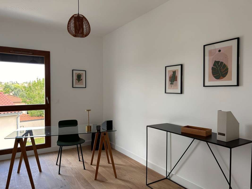 Appartement à SAINTE-FOY-LES-LYON