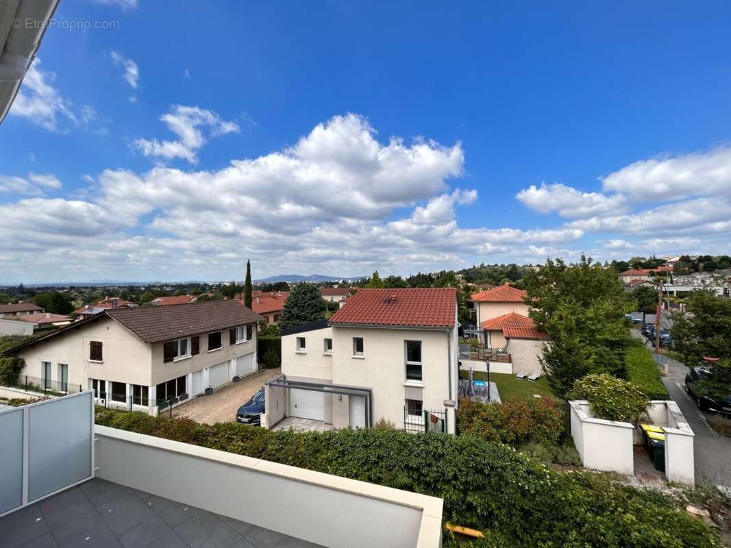 Appartement à SAINTE-FOY-LES-LYON