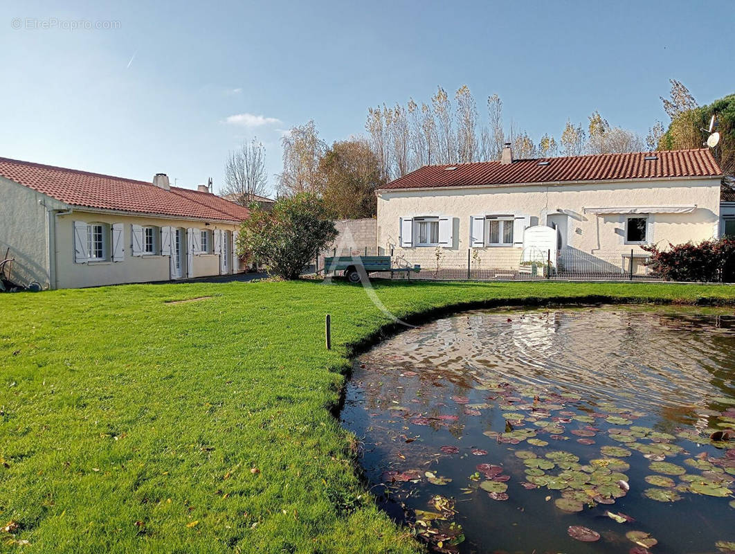 Maison à LA CHAPELLE-ACHARD