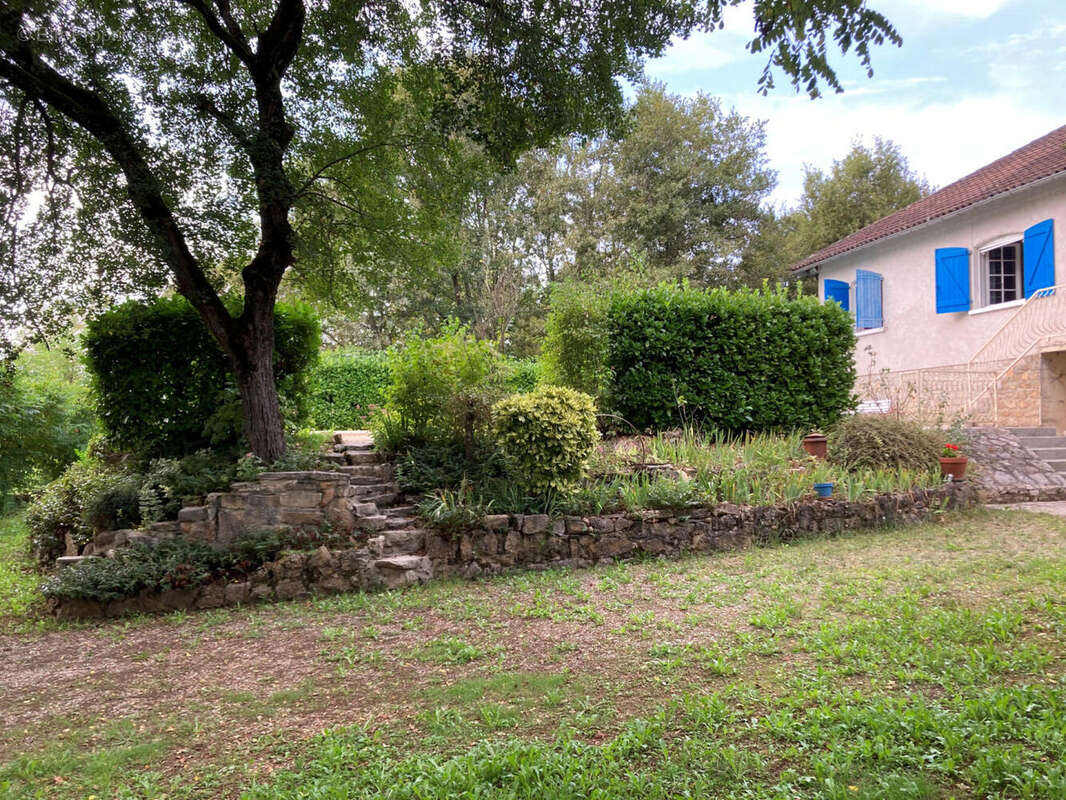 terrain - Maison à SAINT-CIRQ-LAPOPIE