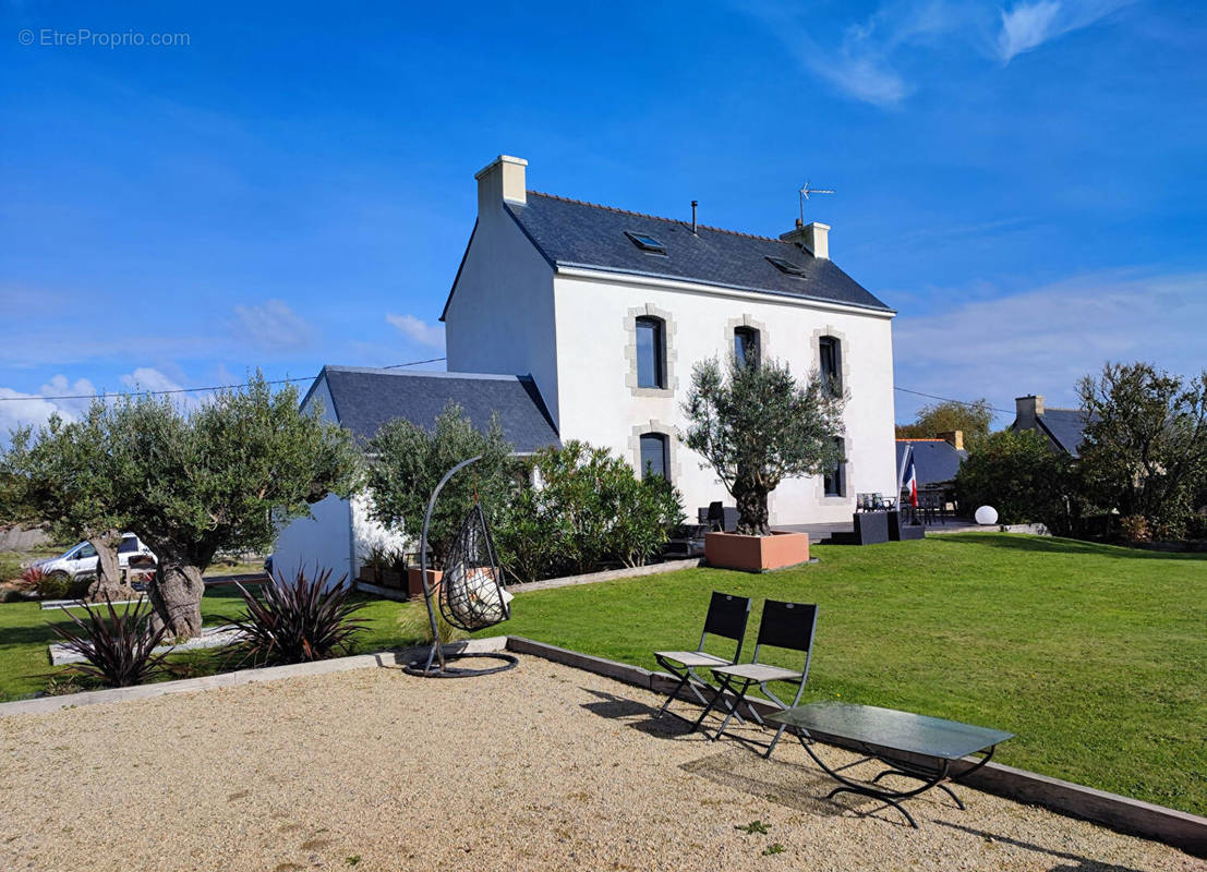 Maison à LE TREVOUX