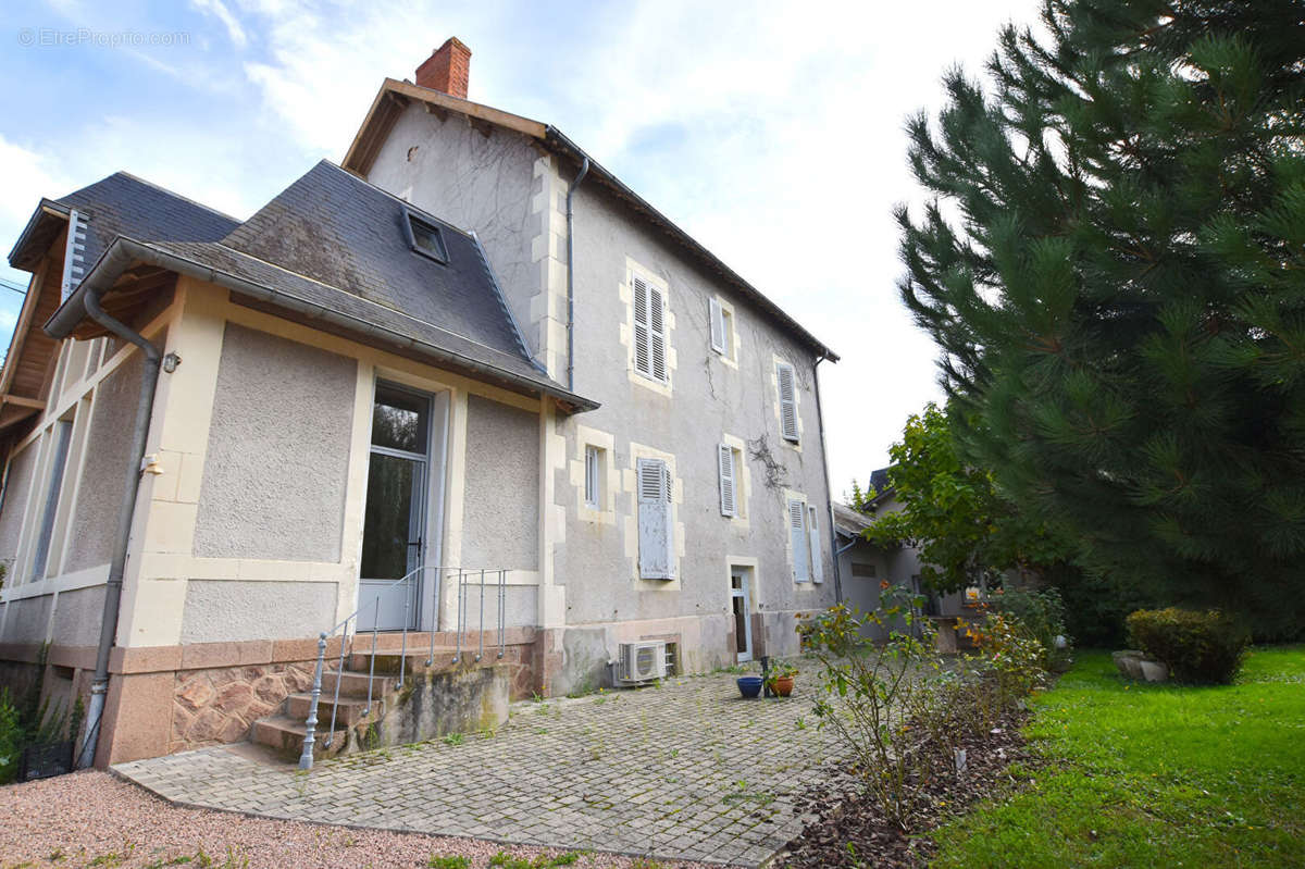 Maison à LAPALISSE