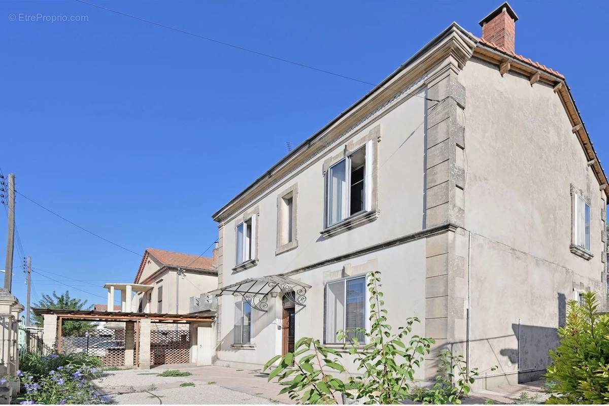 Maison à ARLES