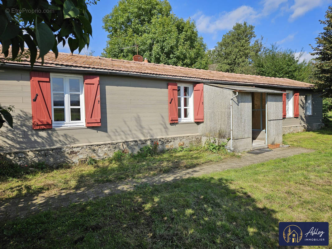 Maison à VEBRET