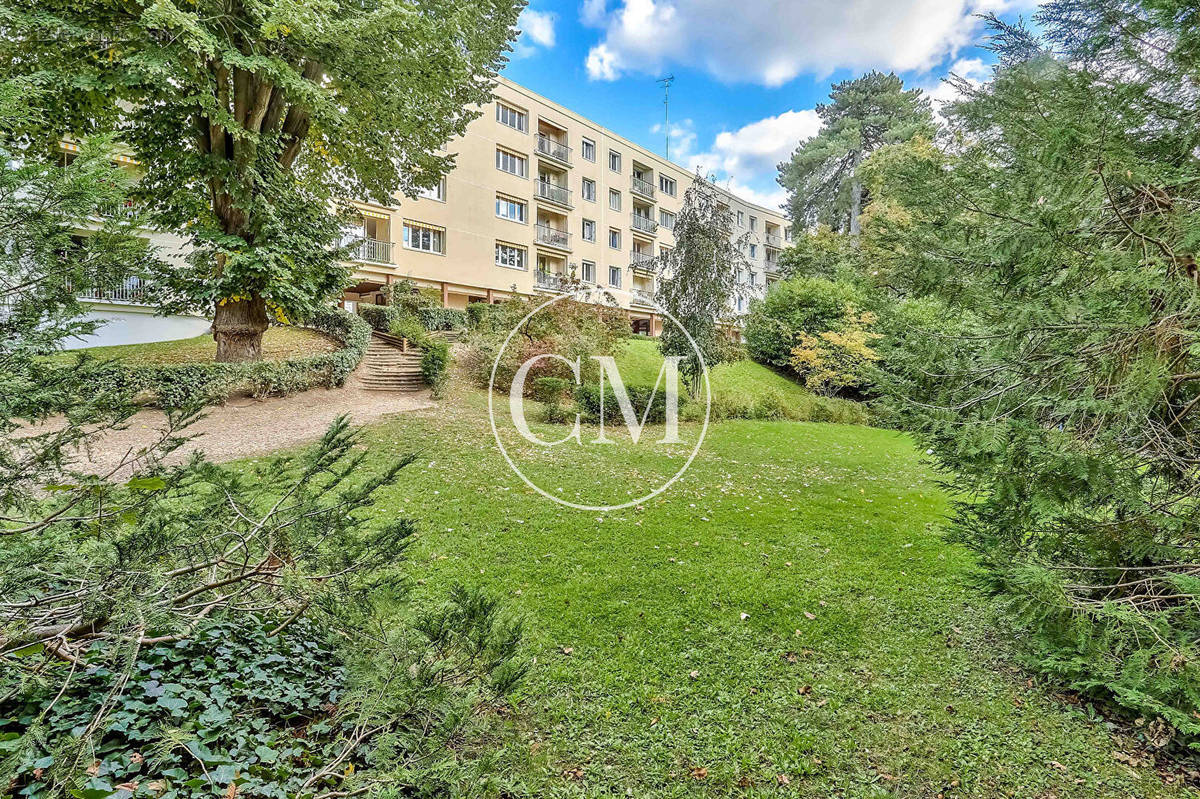 Appartement à VERSAILLES