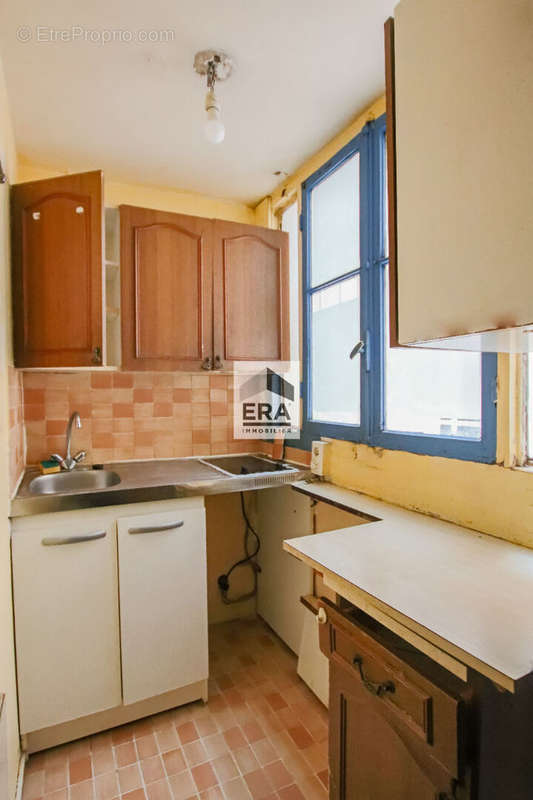 Appartement à PARIS-14E