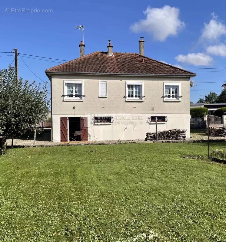 Maison à PONT-SUR-SEINE