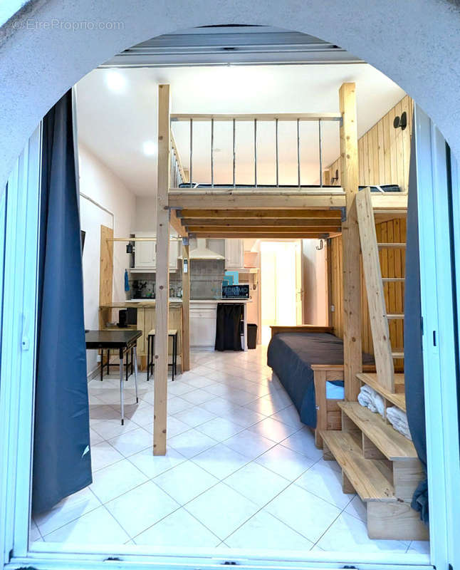 Appartement à FREJUS