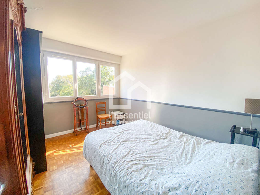 Appartement à VERNEUIL-SUR-SEINE